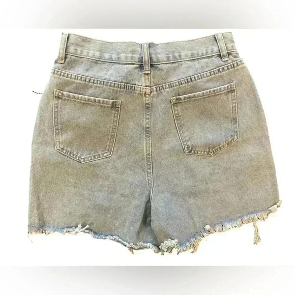 NWT Buddy Love ELVIS CRYSTAL FRINGE DENIM SHORTS - LIGHT WASH Size Small - Picture 6 of 13